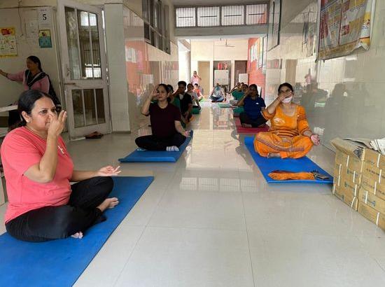 Yoga Day: COVID patients of GMSH-16 participates in yoga activities