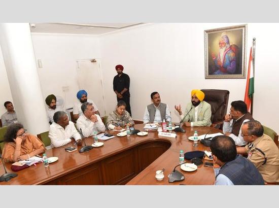 Bhagwant Mann chairs first meeting as CM, urges officials to make state 'real Punjab', not
