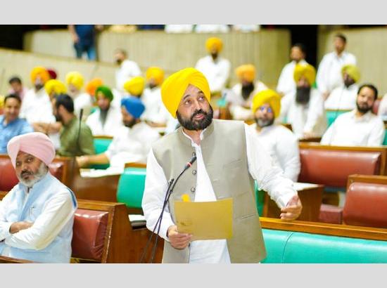 Bhagwant Mann leads Vidhan Sabha to pass resolution urging GoI to immediately roll back 