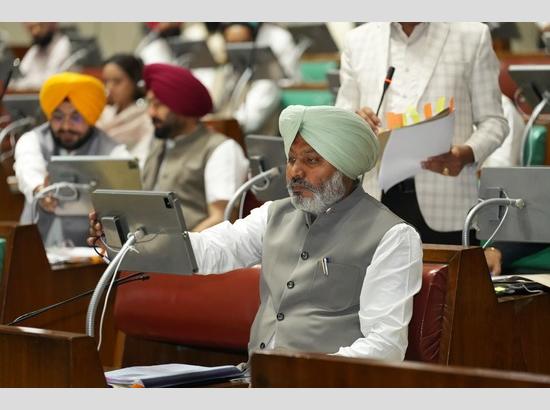 Punjab Finance Minister Slams Previous Congress Government for Destroying Health Infrastructure, PRIs and ULBs Citing CAG Report 

