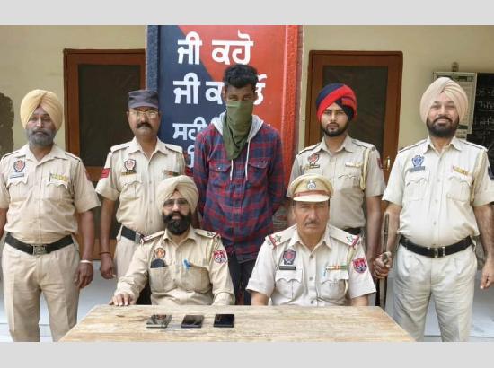 Serial mobile thief arrested at Railway Station; stolen phones recovered