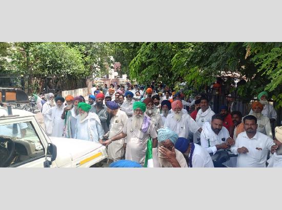 Farmers, workers hold massive Motorcycle Rally against India–US Trade Deal; Submit memorandum to DC