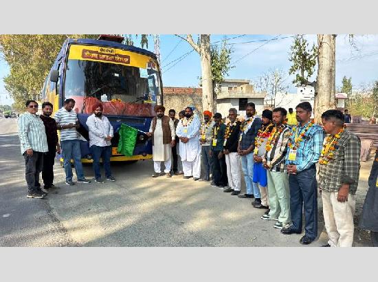 MLA Bhullar flags off 6th batch of devotes for Amritsar under Mukh MantriTirath Yatra scheme