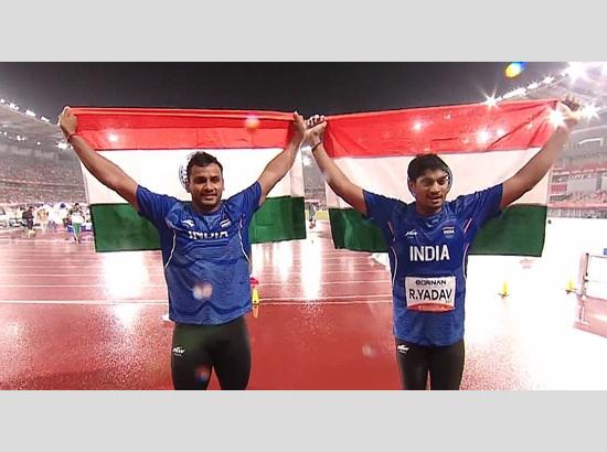 Yashvir Singh won silver with a personal best throw, Rohit Yadav won bronze
