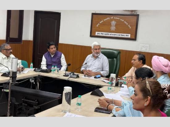 Paddy procurement by Government agencies crosses 100 LMT in Punjab mandis: Kataruchak