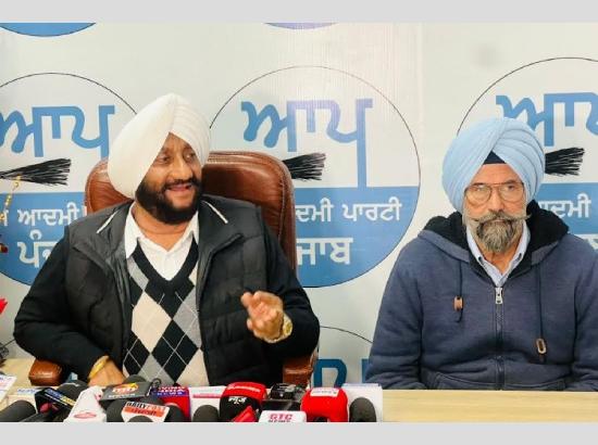 AAP Government’s Decision Brings Major Relief to 24 Cooperative Societies Over 7,000 Flat Owners in Mohal Benefited

