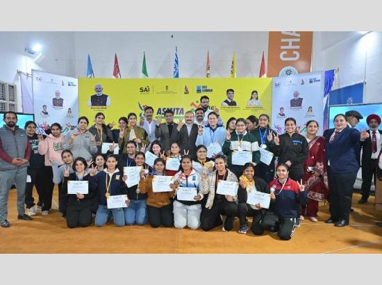 ASMITA Weightlifting League organised at CGC Landran empowers female weightlifters