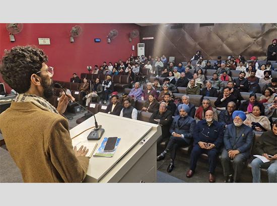 Thinkers Collective Brings Abbas Qamar’s Poetic Voice to Chandigarh