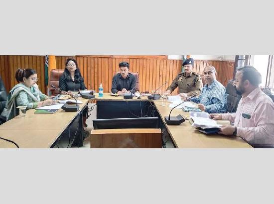 ADC discusses 8 New Aam Aadmi Clinics in Ferozepur; reviews health schemes, HPV vaccination drive