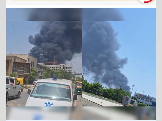 Air India Plane crashes in Ahmedabad during take off, Watch Video