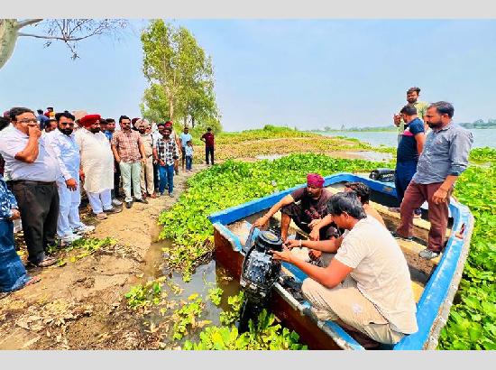 MLA Bhullar visit border villages amid Indo-Pak tensions; two boats provided for emergency evacuation