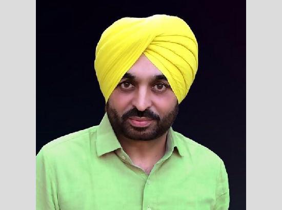 Bhagwant Mann becomes voice of youth in Lok Sabha, raises issue of recruitment of youth in army

