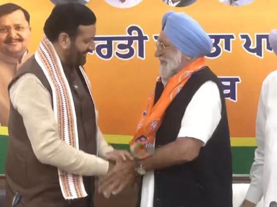 Ex-Punjab CM Badal's cousin, Major Bhupinder Singh Dhillon joins BJP