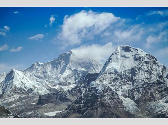 Western Himalaya Warming Faster Than East, Set to Lose Most Snow in Coming Years: Study