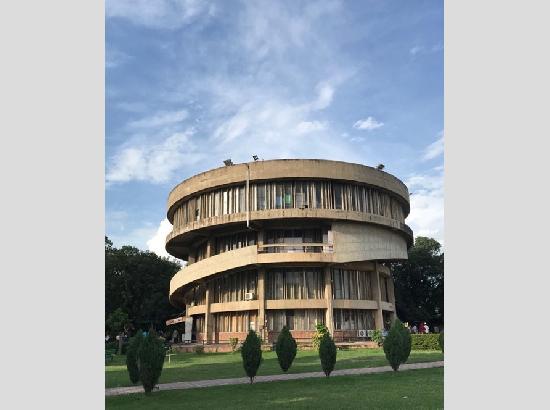 Born in Lahore (1882), Transplanted to Chandigarh (1947), Orphaned in 1966.....by KBS Sidhu 