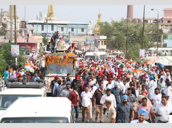 Capt Amarinder @Road Show : Akalis, Bjp Indulging In Fear Mongering, Rejects Possibility O