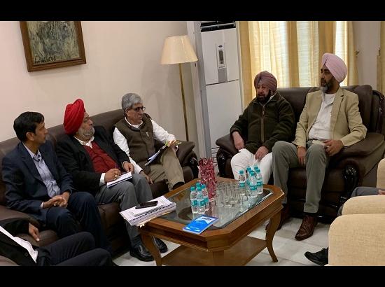 Capt. Amarinder to camp in border areas for 3 days 
