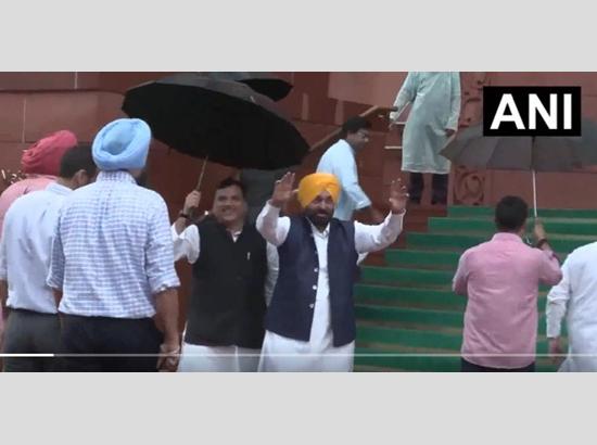 Punjab CM Mann reaches Parliament