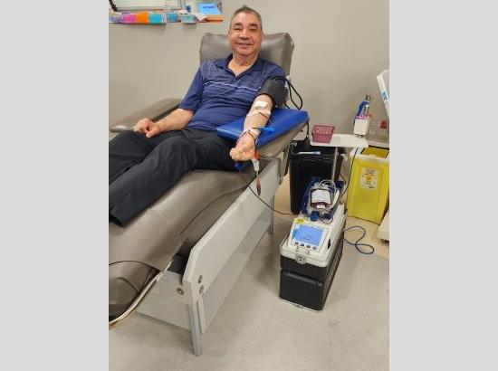 Canadian Politician Dave Hayer shares his experience while donating blood 28th time, exhorts others to donate blood for saving lives