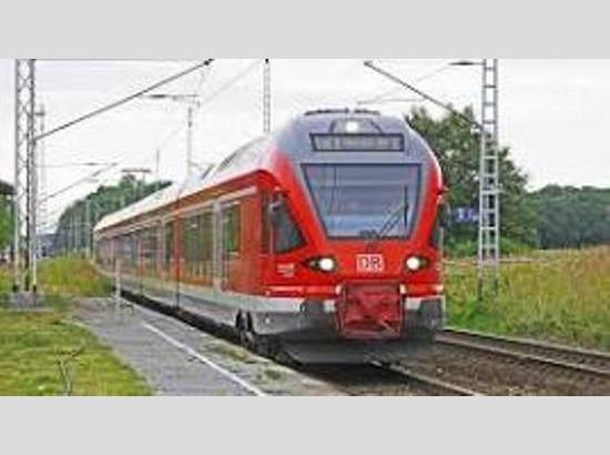 Delhi-Fazilka Express to run on Electric Locomotive from July 5