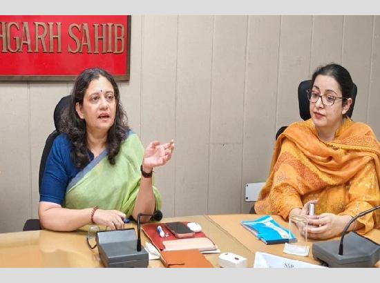 SIR Progress, Poll Preparedness under Scanner: CEO Punjab Anindita Mitra Reviews Fatehgarh Sahib Arrangements
