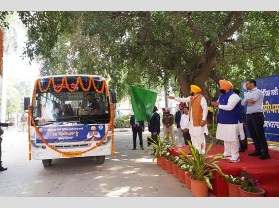 Punjab CM Mann flags off 8th batch of Principals for Singapore training; Watch Video