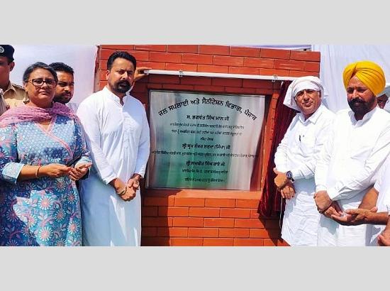 Minister Jimpa lays foundation stone of toilet block near Gurdwara Fatehgarh Sahib