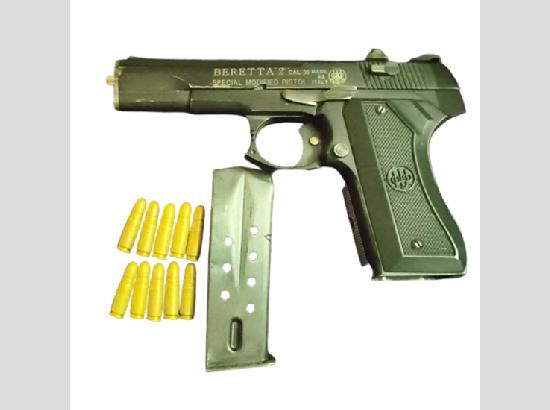 Two shooters involved in Ferozepur shopkeepers murder case held from J-K; Pistols recovered