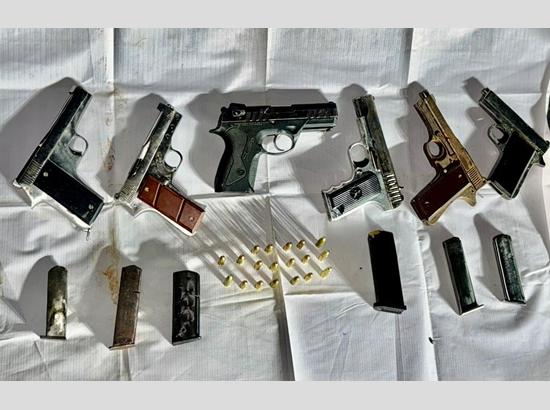 Two operatives of Bambiha gang held with six pistols from Barnala