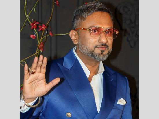 Notice to Rapper Honey Singh before show in Pune