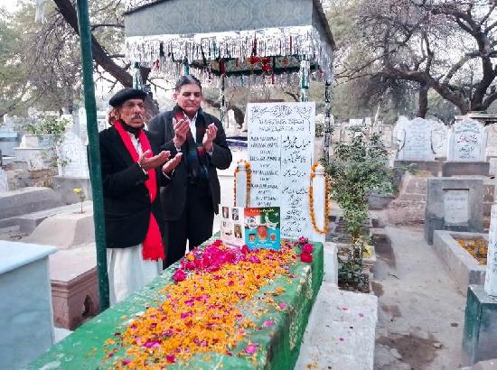 ACROSS THE BORDER : Pak based Foundation pays tributes to Dulla Bhatti; demands dignified mausoleum