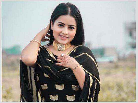 Breaking: Missing Punjabi singer Inder Kaur found dead in canal near Ludhiana