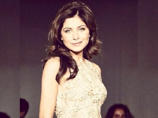 Kanika Kapoor clears the air about the controversy surrounding her testing coronavirus positive
