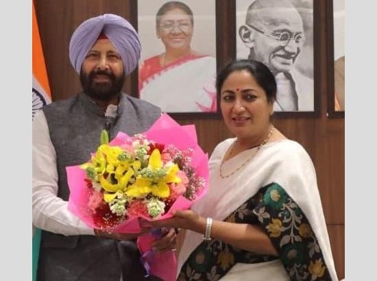 Punjab BJP Chief Kewal Singh Dhillon meets Delhi CM Rekha Gupta, thanks her for relief measures for 1984 riot victims