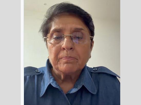 Expert Opinion: Former IPS Officer Kiran Bedi expresses concern over Delhi Police's handling of Jantar Mantar protest; proposes alternative crowd-control (  model ( Watch Video ) 