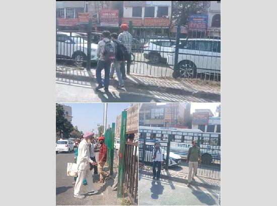 Ludhiana Bus Stand: Broken divider grills, accident risk renew demand for foot overbridge