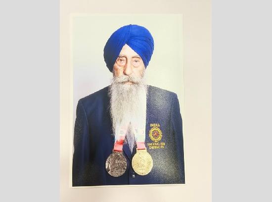 94-yr-old Chandigarh Athlete Kirpal Singh shines at Asia Masters Championship, wins gold and silver