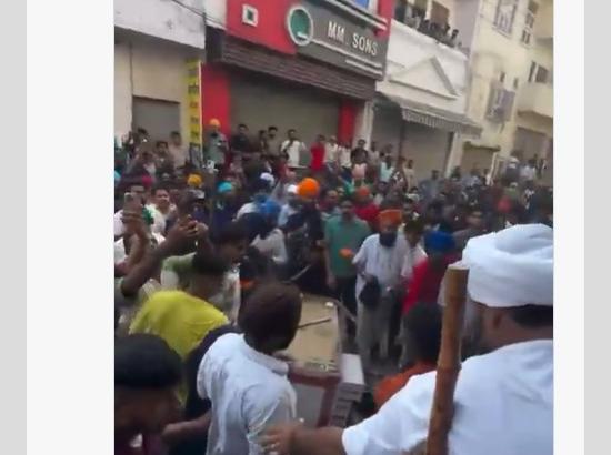 Breaking: Public vandalises medical store of man accused in Jhota murder; Watch Video