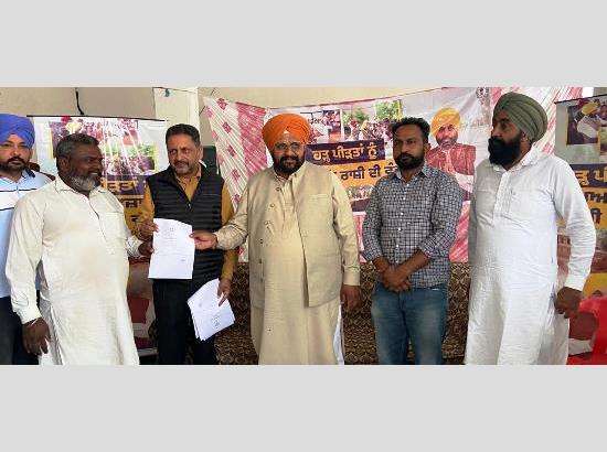 MLA Bhullar delivers ₹1.05 Crore relief to 219 flood-hit families in Ferozepur villages