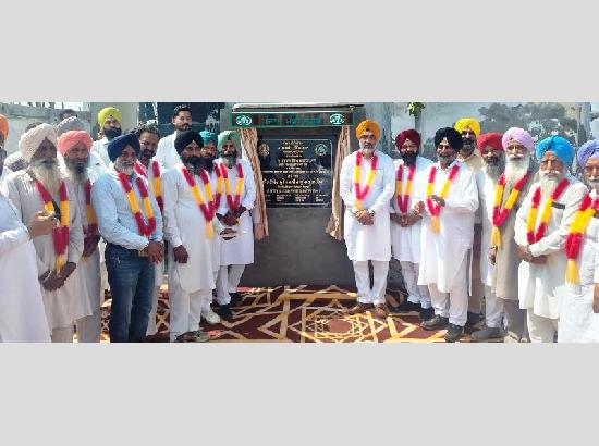 MLA Dahiya lays foundation stone for ₹1.12 Cr road project 