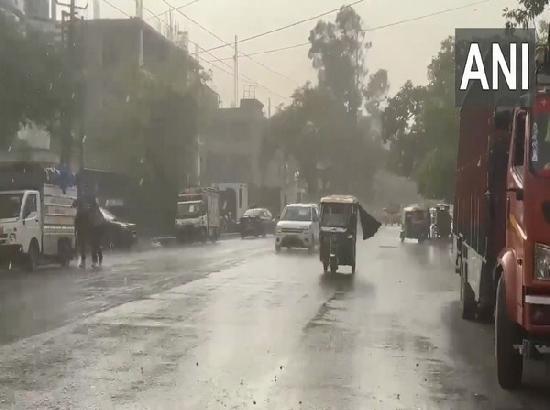 Light rain in parts of Delhi-NCR after city records record temperature