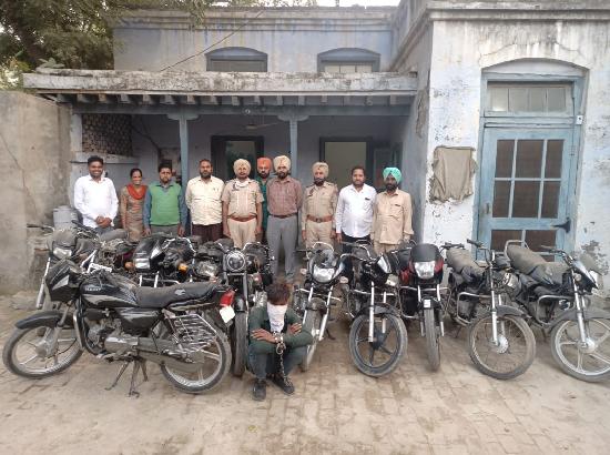 Watch: 'Monkey Heist' In Uttar Pradesh, Rs 1.5 Lakh Stolen Off A Bike