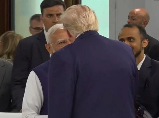 PM Modi, President Trump hold brief interaction after G7 family photo in France