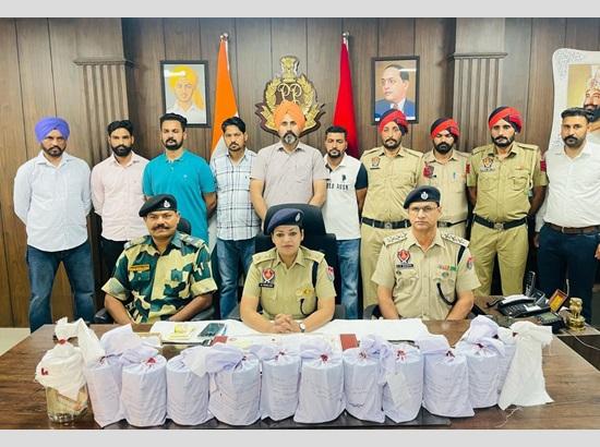 Punjab Police, BSF arrest seven drug smugglers with 5.47 kg heroin, Rs 1.07 kg drug money