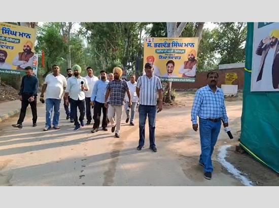Media protest in Ferozepur over restricted coverage of CM Mann’s visit