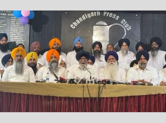 Breaking: SAD (Punar Surjit) Splits; Iqbal Singh Jhundan, 15 leaders float separate faction, forge alliance with Waris Punjab De; Watch Video