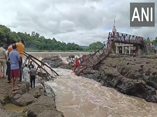 Pune: Two killed as bridge collapses on Indrayani river 