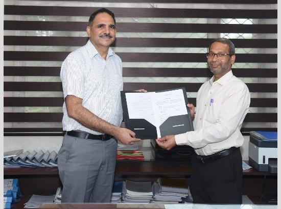 Sanjeev Kumar assumes charge as DRM of  Northern Railway Ferozepur Division