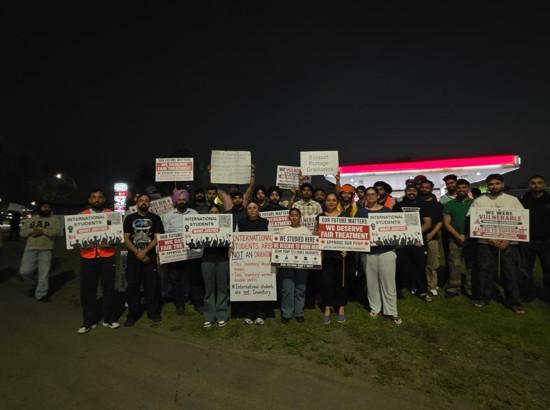 Canada: Hundreds of students hold protest as they face deportation risk as Post Graduate Work Permits rejected