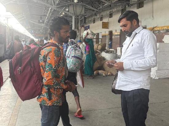 Railway staff reach stations by bus in advance, catch 328 ticketless travellers, recover Rs 2.79 lakh